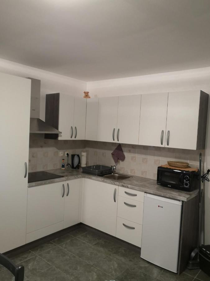 Apartma Jutersek 2+2 Libelice エクステリア 写真