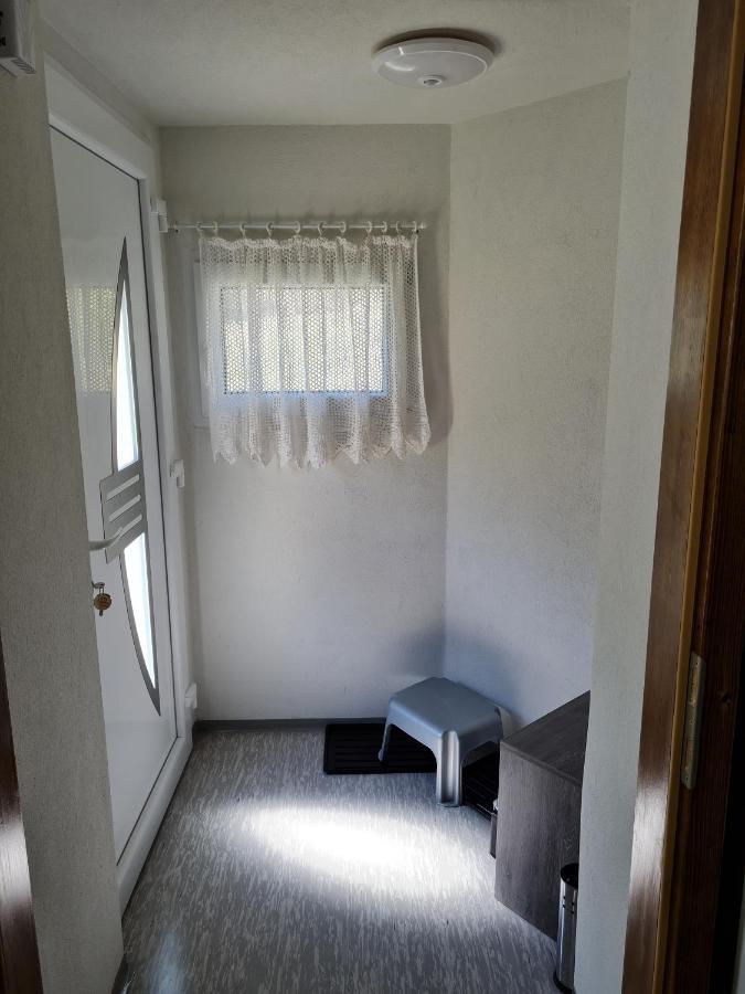 Apartma Jutersek 2+2 Libelice エクステリア 写真