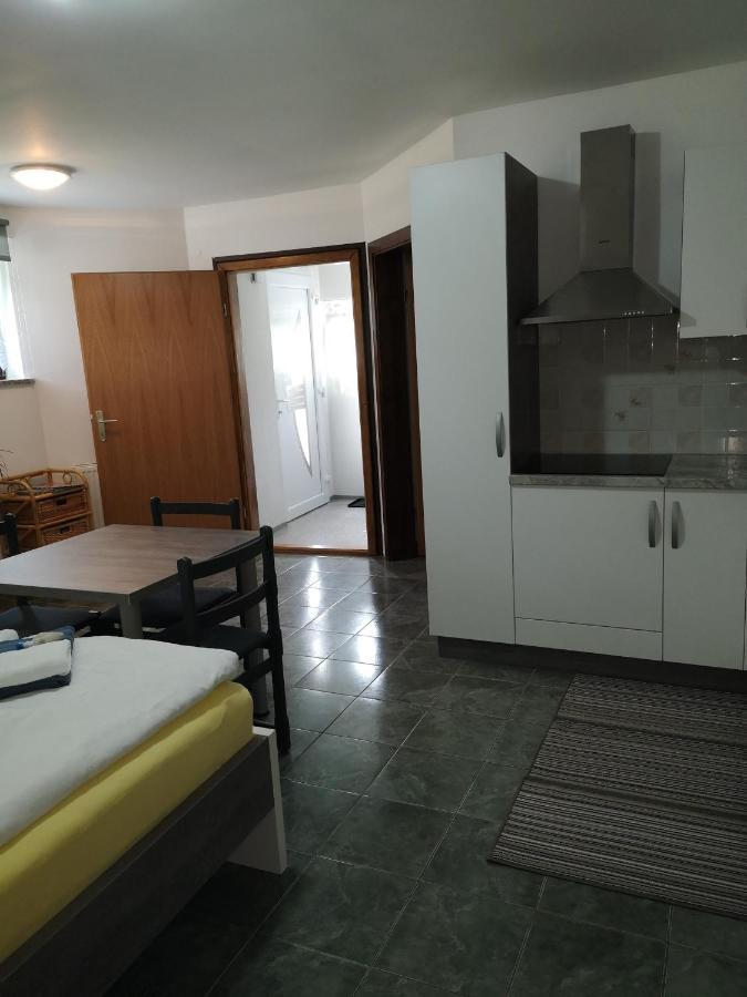 Apartma Jutersek 2+2 Libelice エクステリア 写真